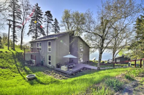 Evolve Hilltop Lake Home with Dock, Kayaks, Views!